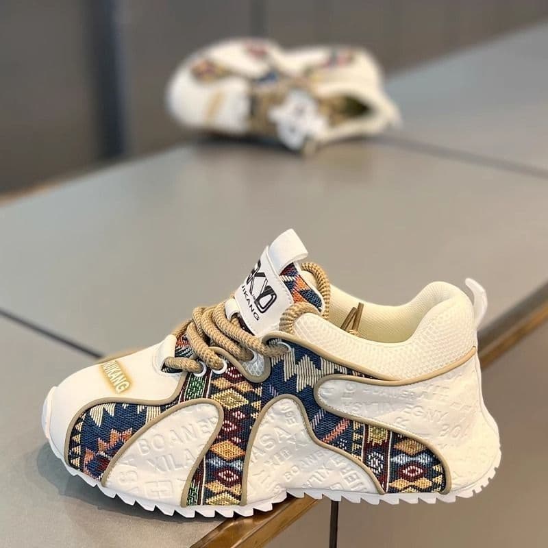 AMASOUL Sneakers — Motif Wax