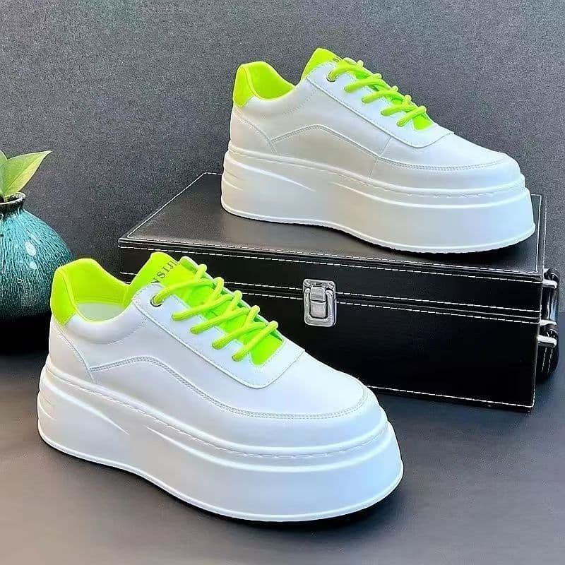 AMASOUL Sneakers — Lime Wedge
