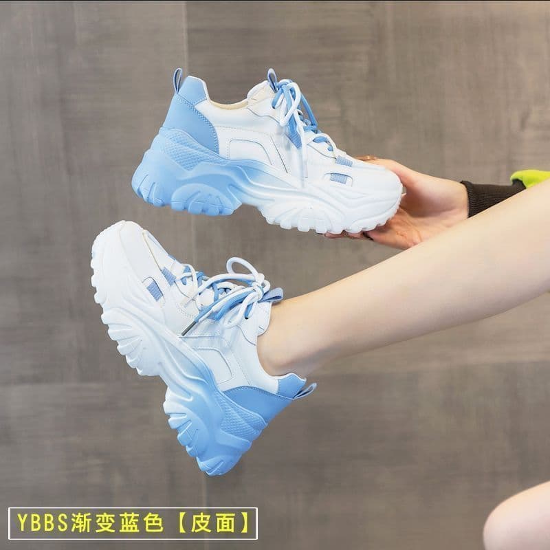 AMASOUL Sneakers — Dégradé Bleu Ciel